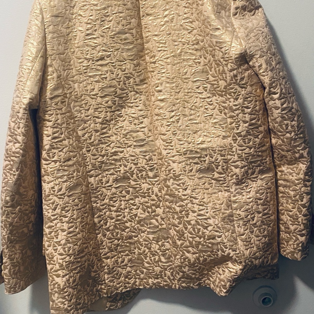 Zara - Picture 3 of 5